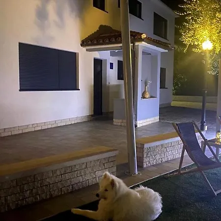 Bubi Apartment *
